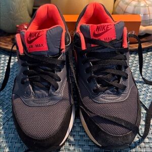 Nike Youth Air Max 1 sneakers - Youth Size 5.5